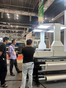 máy cắt laser